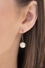 Load image into Gallery viewer, Very Vintage - Brass